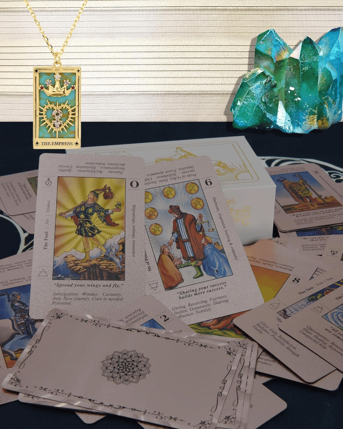 📢50% DE RÉDUCTION✨Jeu de Tarot « Witchy Cauldron » Rose Gold – 80 Cartes Feuille d’Aluminium + Livre Guide Inclus⚡