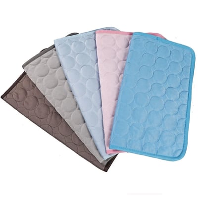 🐾 50% DE RÉDUCTION ❄️ Coussin rafraîchissant été pour animaux – Gel auto-refroidissant & non toxique – Confort optimal pour chiens et chats – idéal pour les journées chaudes à la maison ou en voyage ☀️🐶🐱✨