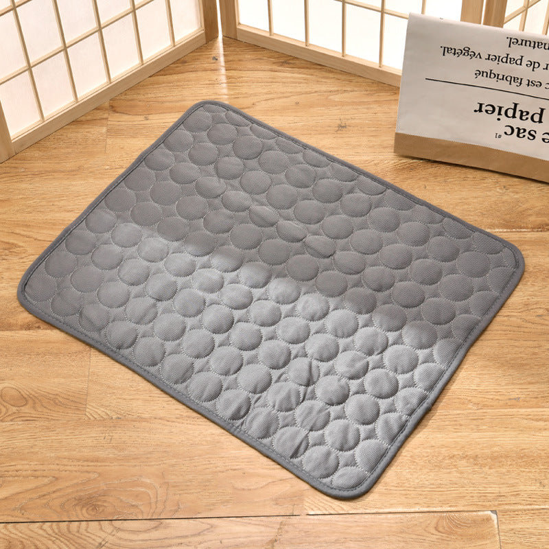 🐾 50% DE RÉDUCTION ❄️ Coussin rafraîchissant été pour animaux – Gel auto-refroidissant & non toxique – Confort optimal pour chiens et chats – idéal pour les journées chaudes à la maison ou en voyage ☀️🐶🐱✨