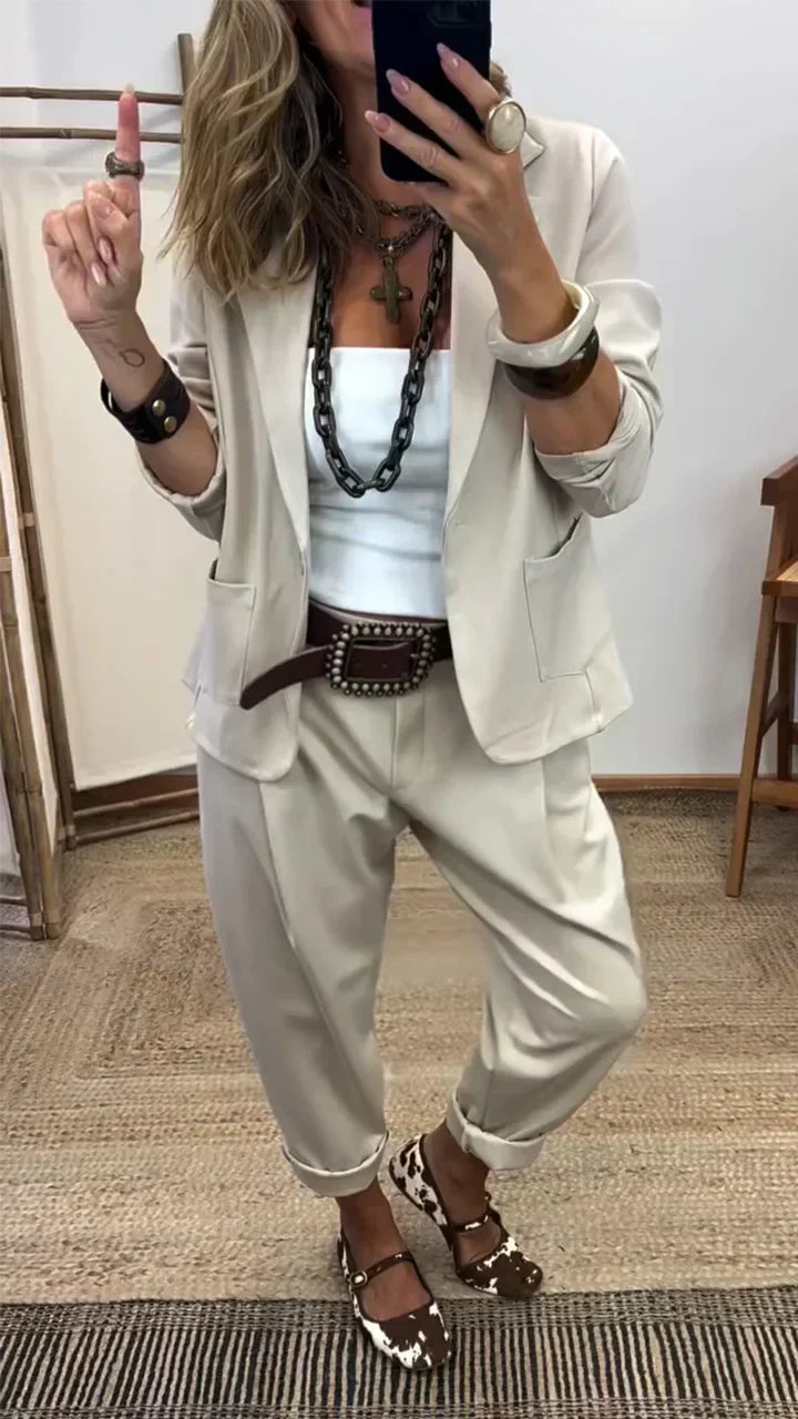 💎50% DE RÉDUCTION – TEMPS LIMITÉ💎Ensemble Veste à Col & Pantalon pour Femme – Coupe Cintrée, Tissu Doux & Look Professionnel Élégant👖✨