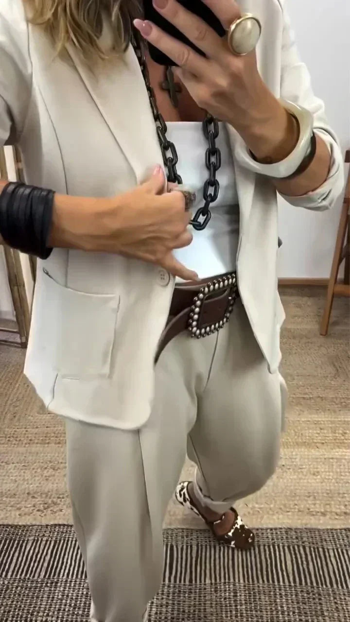 💎50% DE RÉDUCTION – TEMPS LIMITÉ💎Ensemble Veste à Col & Pantalon pour Femme – Coupe Cintrée, Tissu Doux & Look Professionnel Élégant👖✨