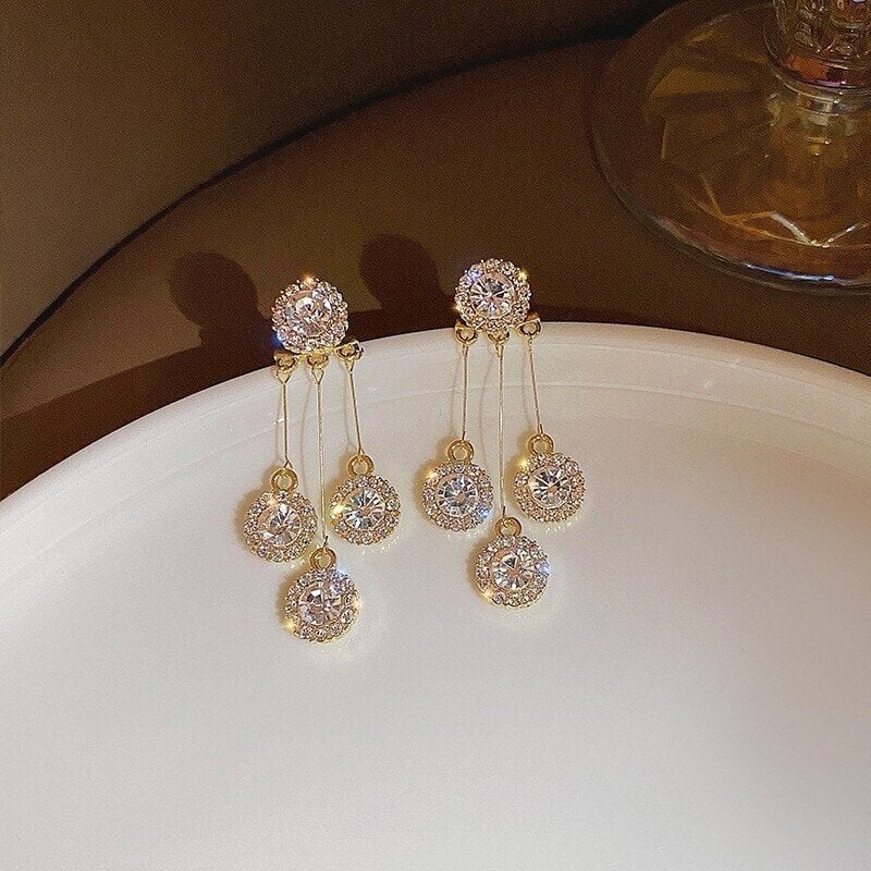 💐50% DE RÉDUCTION💖Boucles d’Oreilles Pétales Rondes – Doré ou Argenté, à Vous de Choisir 💛🤍【Offre Limitée】
