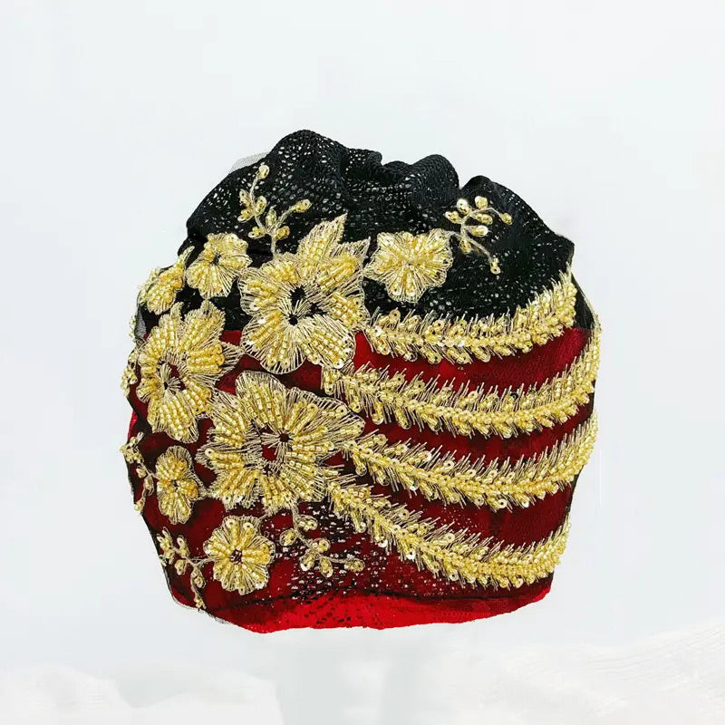 Élégant Bonnet-Foulard en Dentelle avec Décor de Fleurs à Paillettes