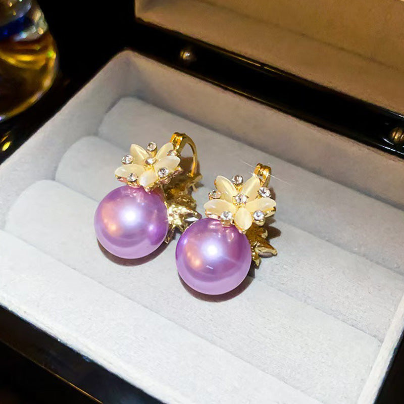 Boucles d'oreilles délicates en perles et fleurs
