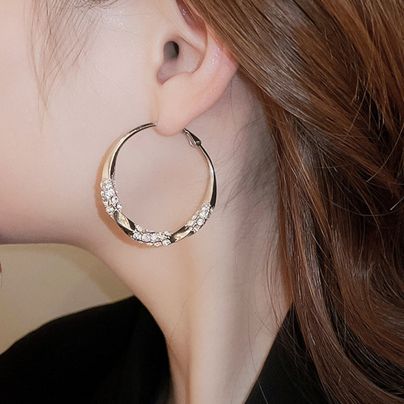 🌙💎Boucles d'oreilles circulaires avec zircon