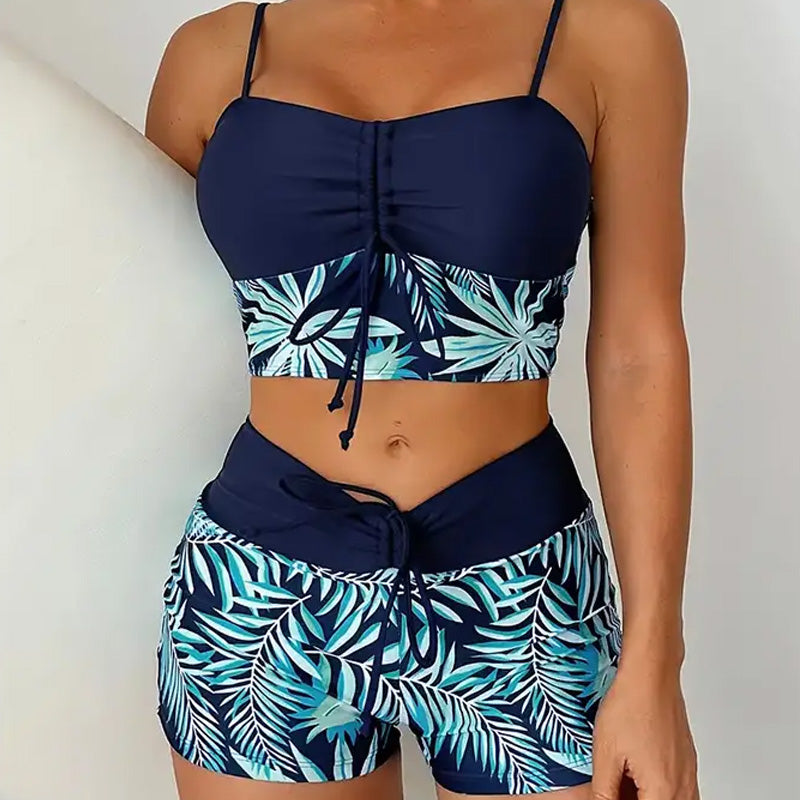 👙 Offre spéciale à durée limitée💞 Ensemble maillot de bain deux pièces imprimé – Nouveau design 2026 – Tissu extensible, séchage rapide – parfait pour la plage ou la piscine – look tendance et confortable ☀️🌊
