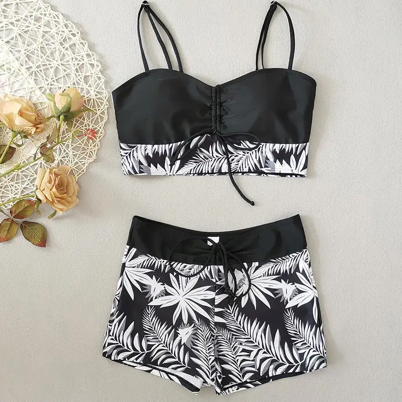👙 Offre spéciale à durée limitée💞 Ensemble maillot de bain deux pièces imprimé – Nouveau design 2026 – Tissu extensible, séchage rapide – parfait pour la plage ou la piscine – look tendance et confortable ☀️🌊