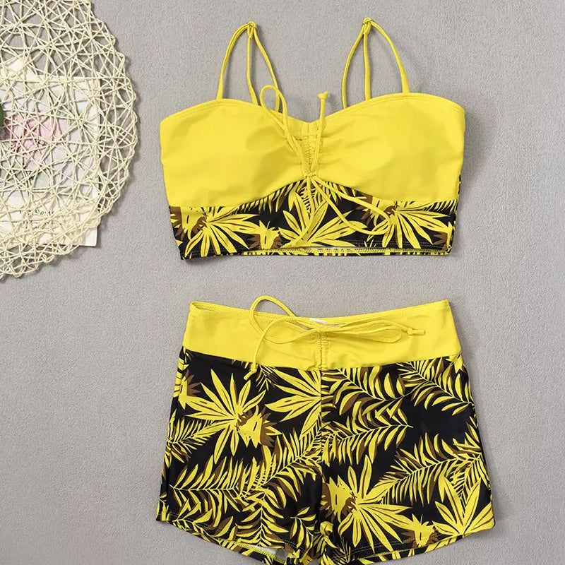 👙 Offre spéciale à durée limitée💞 Ensemble maillot de bain deux pièces imprimé – Nouveau design 2026 – Tissu extensible, séchage rapide – parfait pour la plage ou la piscine – look tendance et confortable ☀️🌊