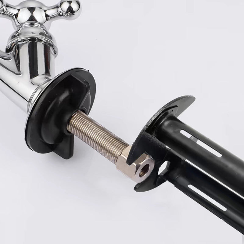Clé multifonctionnelle pour évier