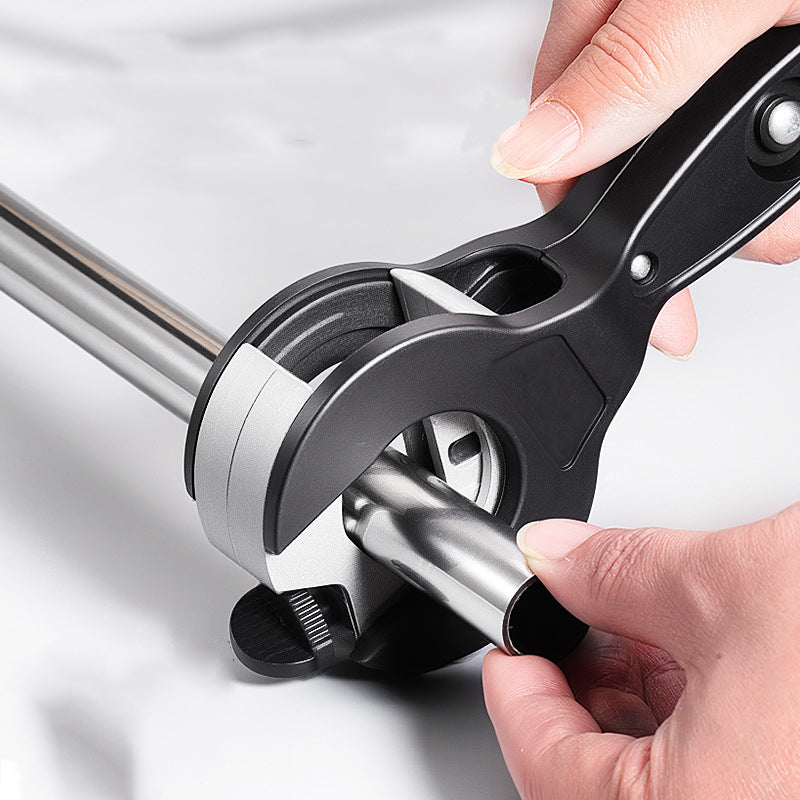 🔧Coupe-Tube à Cliquet à Une Main - Design Ergonomique pour Coupes Précisées sur Cuivre/Plastique/Aluminium 🛠️