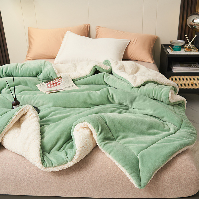 ❤️‍🔥Cadeau d'hiver🎁Couverture en peluche d'agneau épaisse double couche