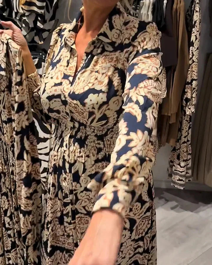 Robe chemise vintage à fleurs avec boutonnage à la taille