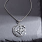 🔥DERNIER JOUR – 50% DE RÉDUCTION🌙Collier Pendentif Lune Celtique – Acier Inoxydable, Unisexe & Symbolisme de Protection