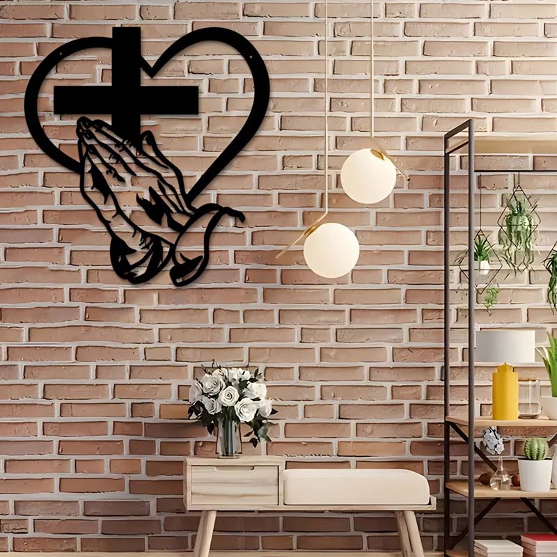 Décoration murale chrétienne élégante en forme de cœur et de croix