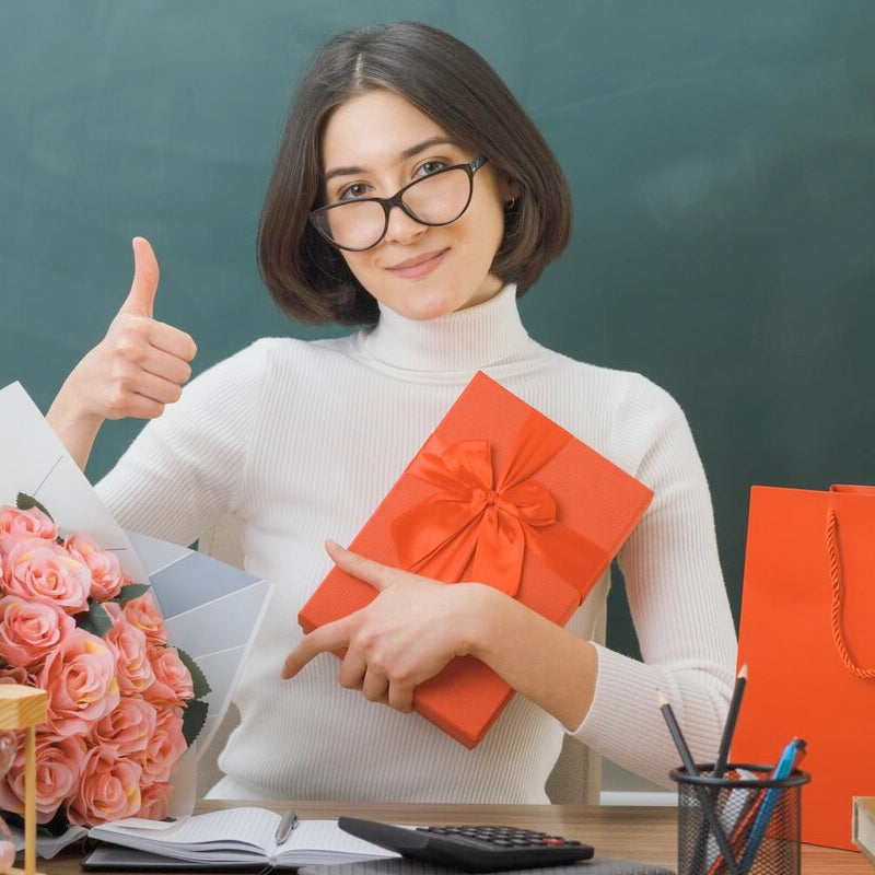 Ornement Mini Violon – Détails Exquis, Cadeau Humoristique & Décoration Unique 🎻✨
