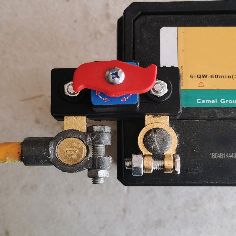 🔋PROMO FLASH 50%🚗Interrupteur de Déconnexion Batterie Voiture 12V-24V – Courant 100A, Coque ABS Ignifuge, Bouton ON/OFF, Sécurité d'Urgence & Entretien✨