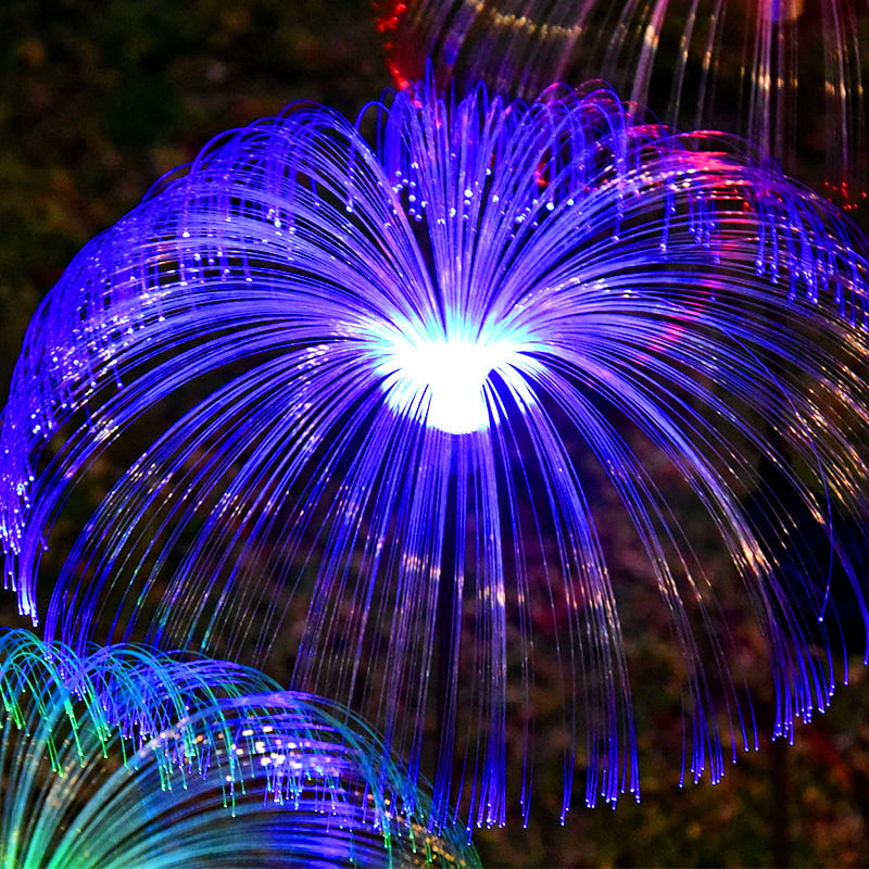Lampe de Jardin Solaire – Lampe Méduse à Couleurs Changeantes