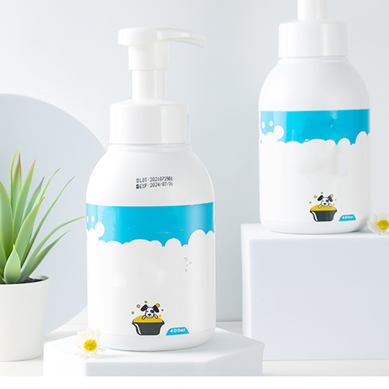 Mousse désodorisante douce à base de plantes pour animaux de compagnie