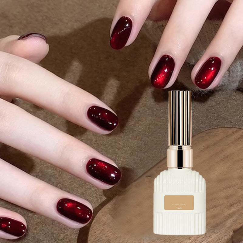 Vernis à ongles gel brillant effet œil de chat
