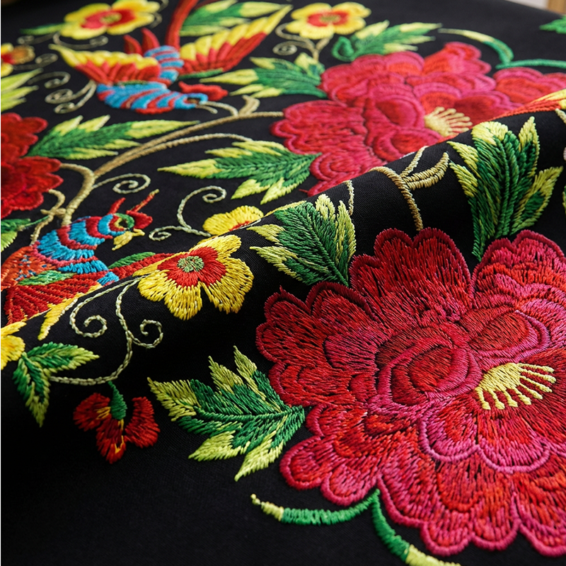 🏵️🌿 Nappe mexicaine à fleurs bord festonné – Imprimé éclatant, finition artisanale, la touche colorée et chaleureuse pour vos repas en famille et vos réceptions entre amis ☀️🍷