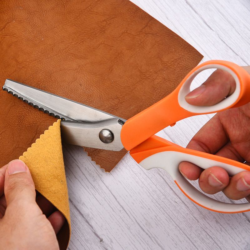 ✂️ Ciseaux Cranteurs en Acier Inoxydable — Bords Zigzag, Poignées Ergonomiques, Couture, Quilting & Scrapbooking, 4 Coloris ✨