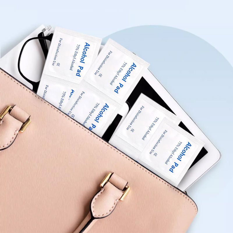 🌟🧼Disposable alcohol swabs with 75% ethyl alcohol🎁