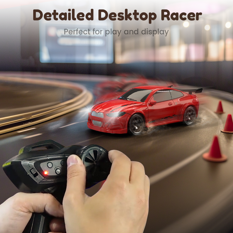 Mini voiture de drift télécommandée de bureau rechargeable
