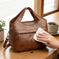 📢📢50 % de réduction⏰Sac à Bandoulière Femme en Simili-Cuir Souple – Léger, Multi-Compartiments & Tendance pour Tous les Jours✨