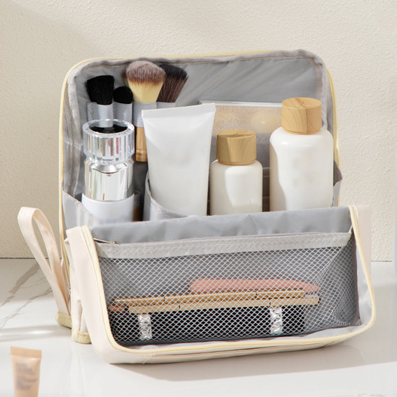 📢📢50% de réduction⏰Trousse à cosmétiques élégante à compartiments – Style minimaliste, rangement intelligent et ultra-pratique✨