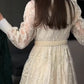 💎Robe Bohème à Manches Bouffantes – Broderie Luxueuse, Ceinture Ajustable & Silhouette Élégante💃📸