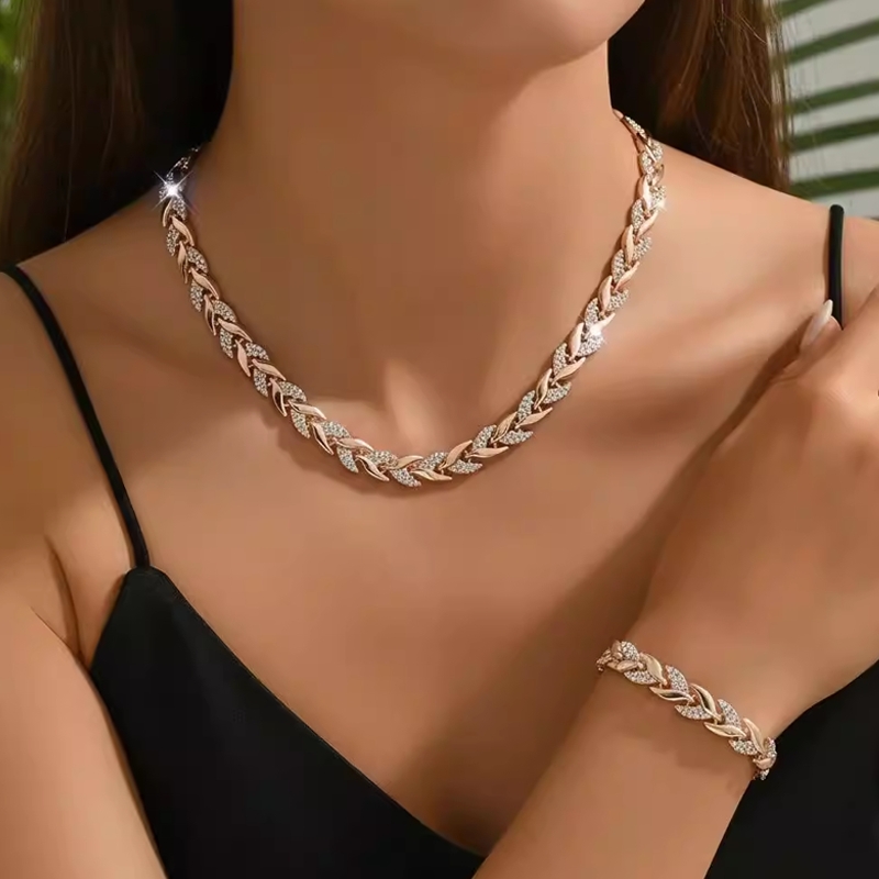 💎 50% DE RÉDUCTION ! 💎 Ensemble Collier & Bracelet à Feuilles en Strass – Design Naturel Élégant, Ajustable & Luxueux ✨🌿
