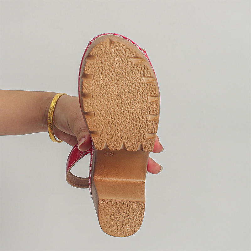 👠 50% DE RÉDUCTION !✨ Sandales à Boucle Chic – Talons Stables & Look Raffiné 💖【Prix Exceptionnel】