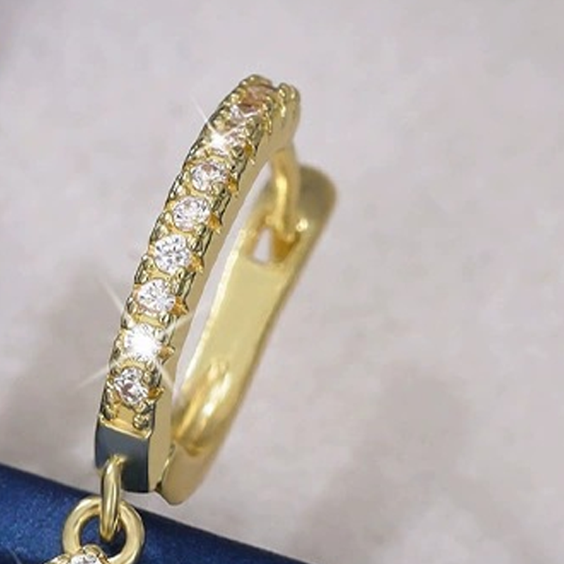 💎50% DE RÉDUCTION!✨Boucles d'Oreilles Créoles Goutte – Zircon Éclatant, Sertissage Pavé, Fini Or ou Argent Pour Une Élégance Intemporelle🎀
