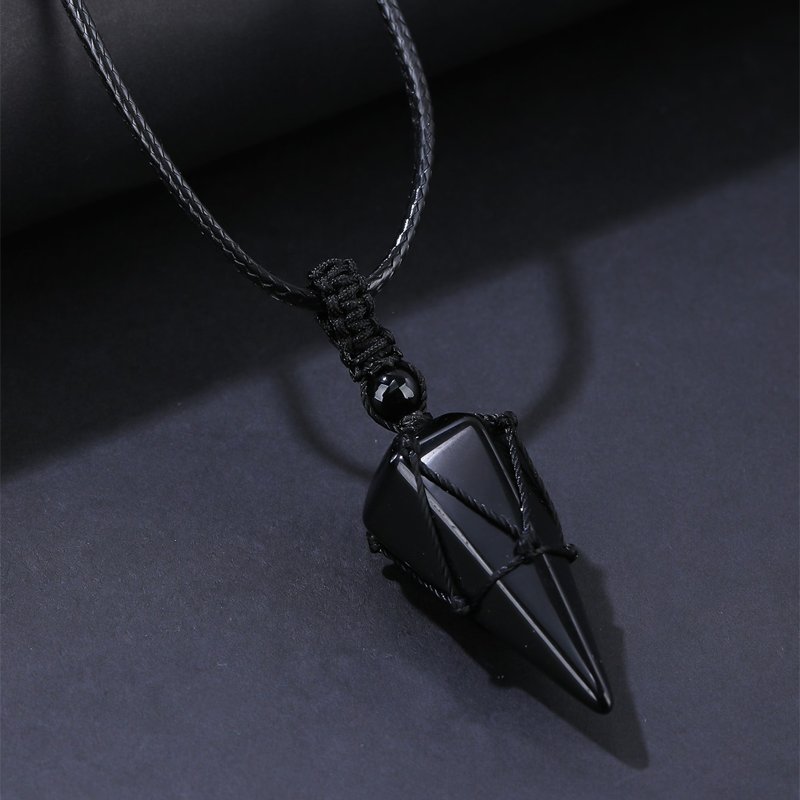 ⏳Spécial à durée limitée⏰Pendentif conique pour hommes et femmes💎📿
