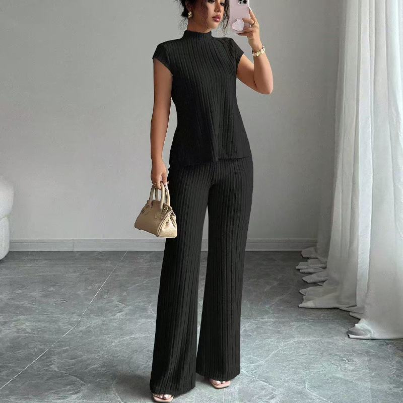 👗 50 % de Réduction 🔥 Ensemble deux pièces – haut à col montant & pantalon à jambes larges – Élégant, confortable & tendance pour toutes les occasions ✨