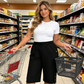 👖 50% DE RÉDUCTION ✨ Pantalon capri femme – Taille élastique, coupe genou & confortable – Léger, respirant – parfait pour la maison, le sport ou les voyages 🌿
