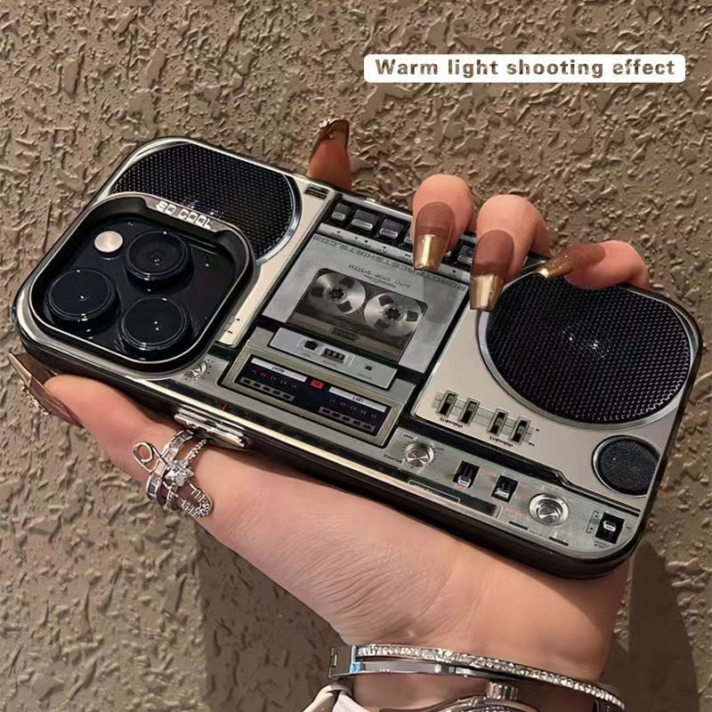 📼✨Coque Téléphone Design Retro Boombox Lecteur de Cassette – Style Vintage📱