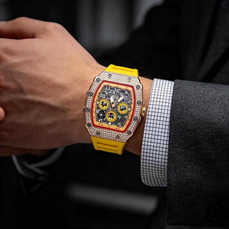 ⌚💎 PROMO FLASH 50% ! Montre Homme de Luxe Forme Tonneau avec Strass – Édition Limitée, Cadran Cristal, Design Unique & Élégant ✨