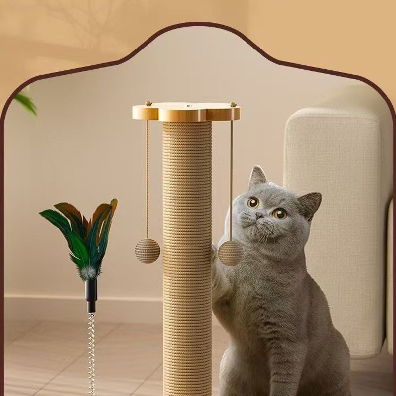 Centre d'activités multifonctionnel pour chat avec griffoir et jouets