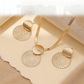 Parure collier & boucles d'oreilles chic moderne