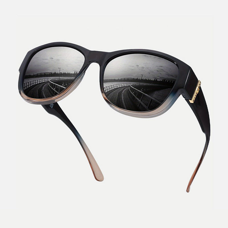 🏖️PROMO -50%🔥Lunettes Soleil Polarisées Sur-Lunettes Femme – 9 Couches Anti-Reflets Eau Route Neige UV400, Grande Monture Glamour Hollywood, Matériaux Haute Qualité Charnières Renforcées · 4 Styles✨