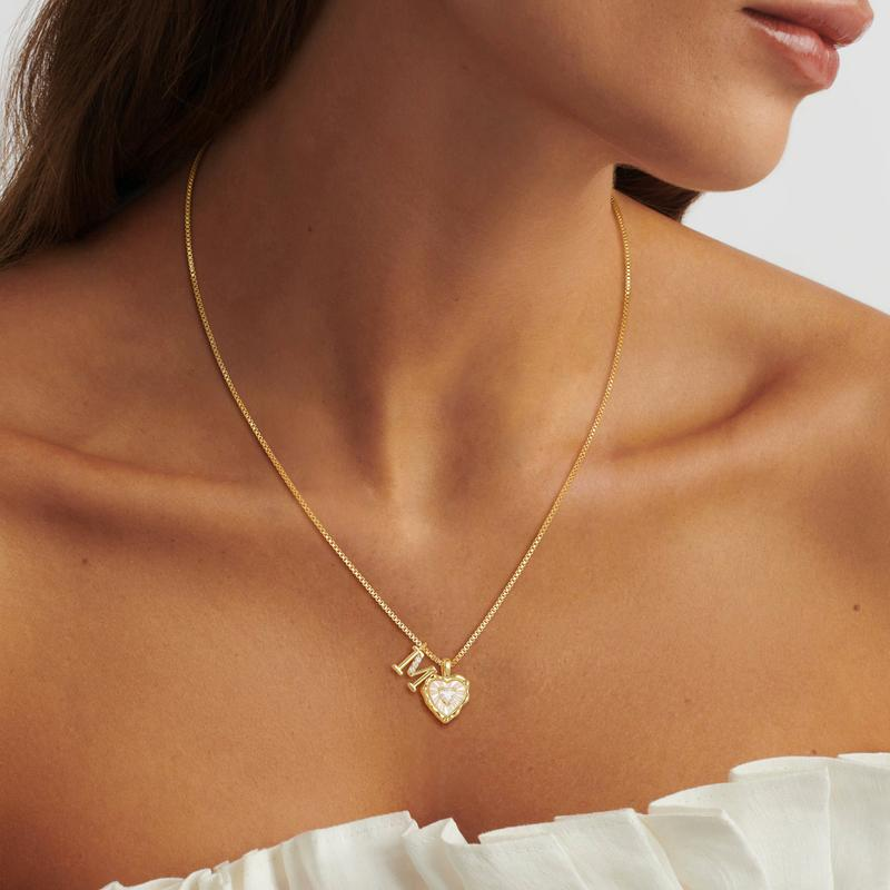 💎 PROMO LIMITÉE -50% ! ✨ Collier Micro Pavé Lettre & Cœur – Pendentif Initial A–Z, Chaîne Titane Anti-Rouille, Ajustable 45+5cm · Style Hip-Hop Romantique 💥