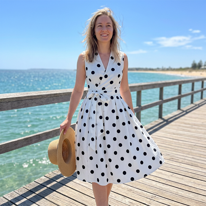 👗 PROMO LIMITÉE 50% DE RÉDUCTION ! 💥 Robe Femme Sans Manches Col V à Pois – Classique, Ceinture Ajustable, Polyvalente ✨