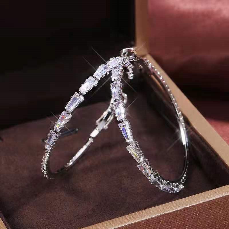 💎PROMO FLASH 50%✨Boucles d'Oreilles Créoles Femme Zircone Cubique – Micro-Pavées, Cuivre, 3 Coloris, 45mm, Idéales Quotidien & Soirée🎀