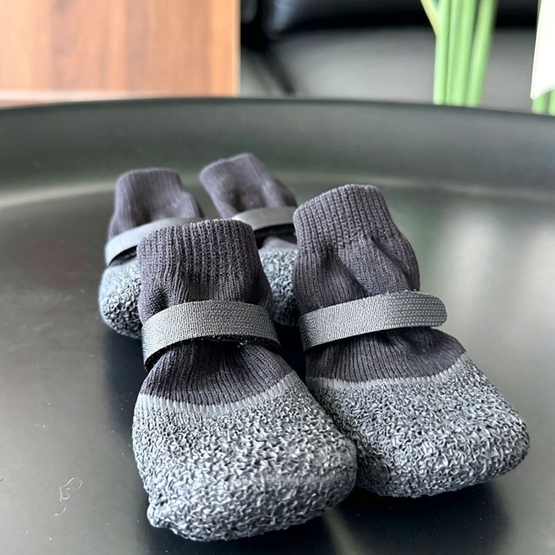 🐶50% de réduction 👟Chaussettes antidérapantes et imperméables pour animaux de compagnie