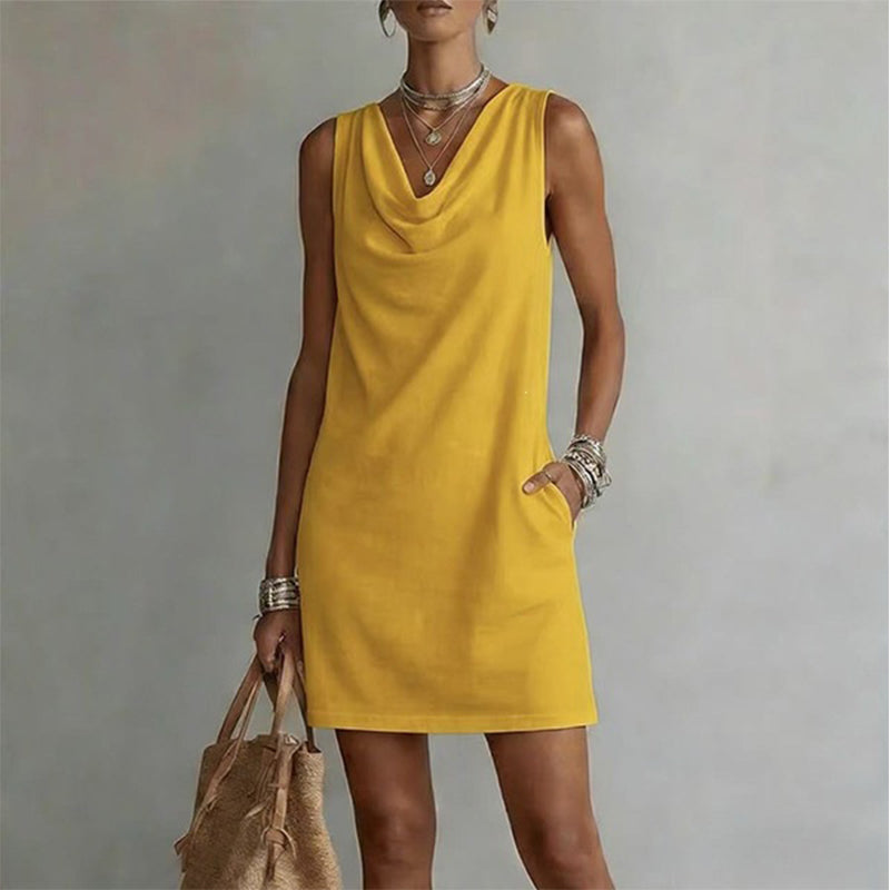 👗50% DE RÉDUCTION💥Robe slim fit col bénitier – Sans manches & poches latérales – Polyvalente, parfaite pour le bureau ou les soirées – élégante et confortable ✨🌸