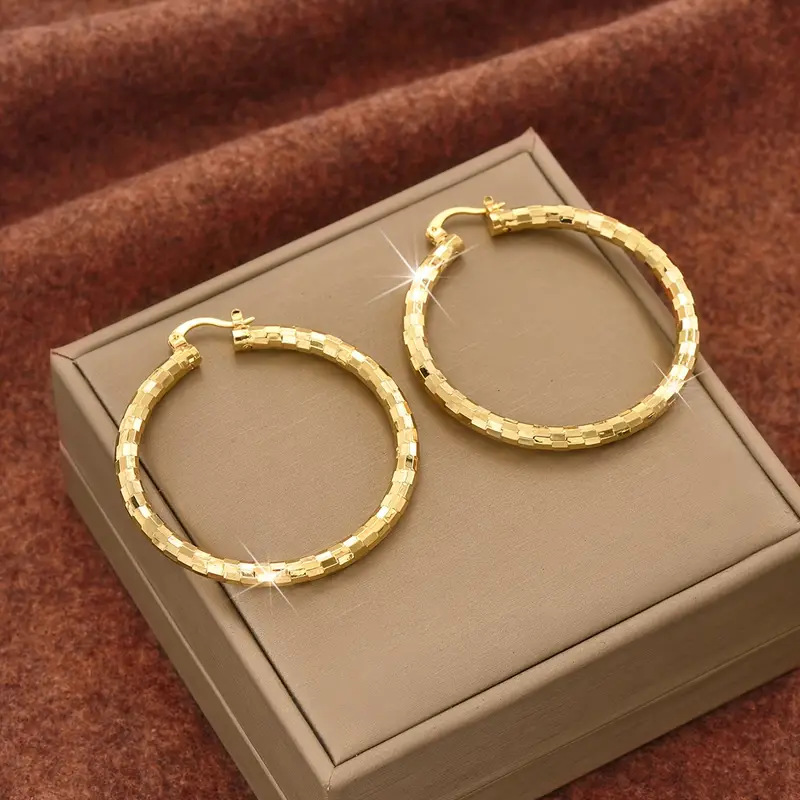 📢📢50 % DE RÉDUCTION⏰Créoles Texturées Minimalistes pour Femme – Bijoux Ronds Statement