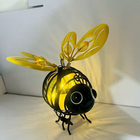 🐝PROMO FLASH 50%🌸Lumière Abeille Solaire Suspendue – Métal, Allumage Auto Crépuscule, Résiste Intempéries, 6-12h d'Éclairage, Idéale Jardin & Balcon 🏡✨