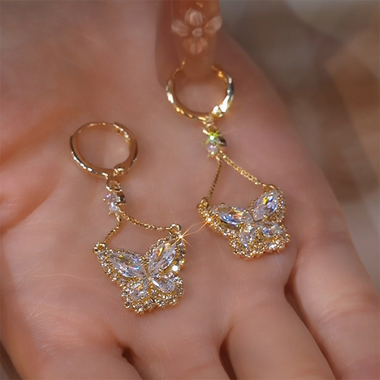 🔥✨ PROMO FLASH -50% ! ✨ Boucles d'oreilles suspendues papillon en zircon - Design exclusif & ultra-brillant 🦋