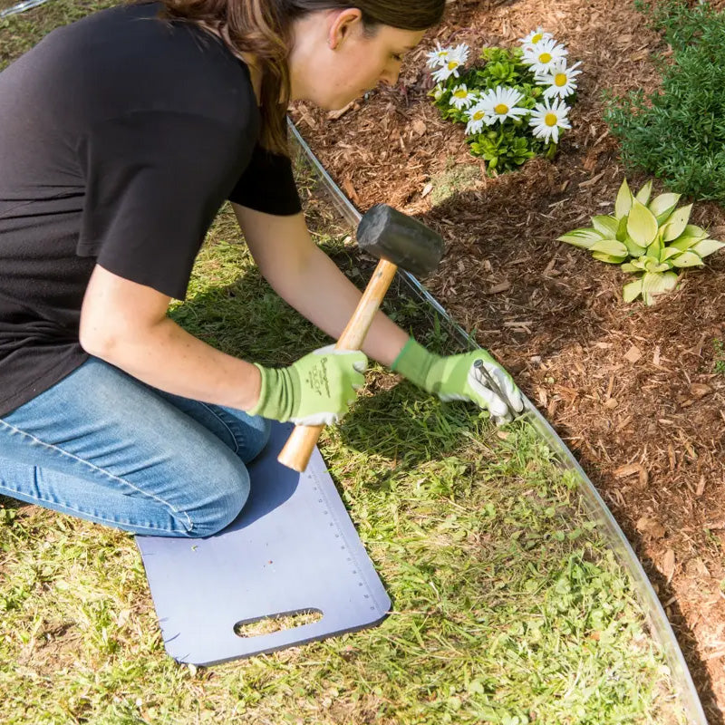 🏡 50% DE RÉDUCTION! 🌿 Bordure de Jardin 10m avec 30 Piquets – PE durable, découpe facile & pose rapide – Idéale pour délimiter pelouses & massifs 🌱